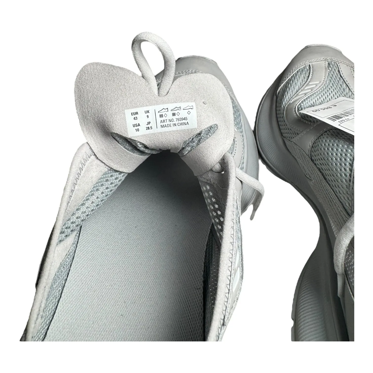 Balenciaga Circuit Sneakers