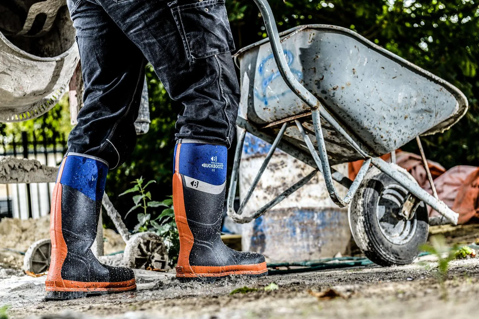 BuckBootz BBZ6000 Insulated Safety Wellington Boots - Protection Redefined