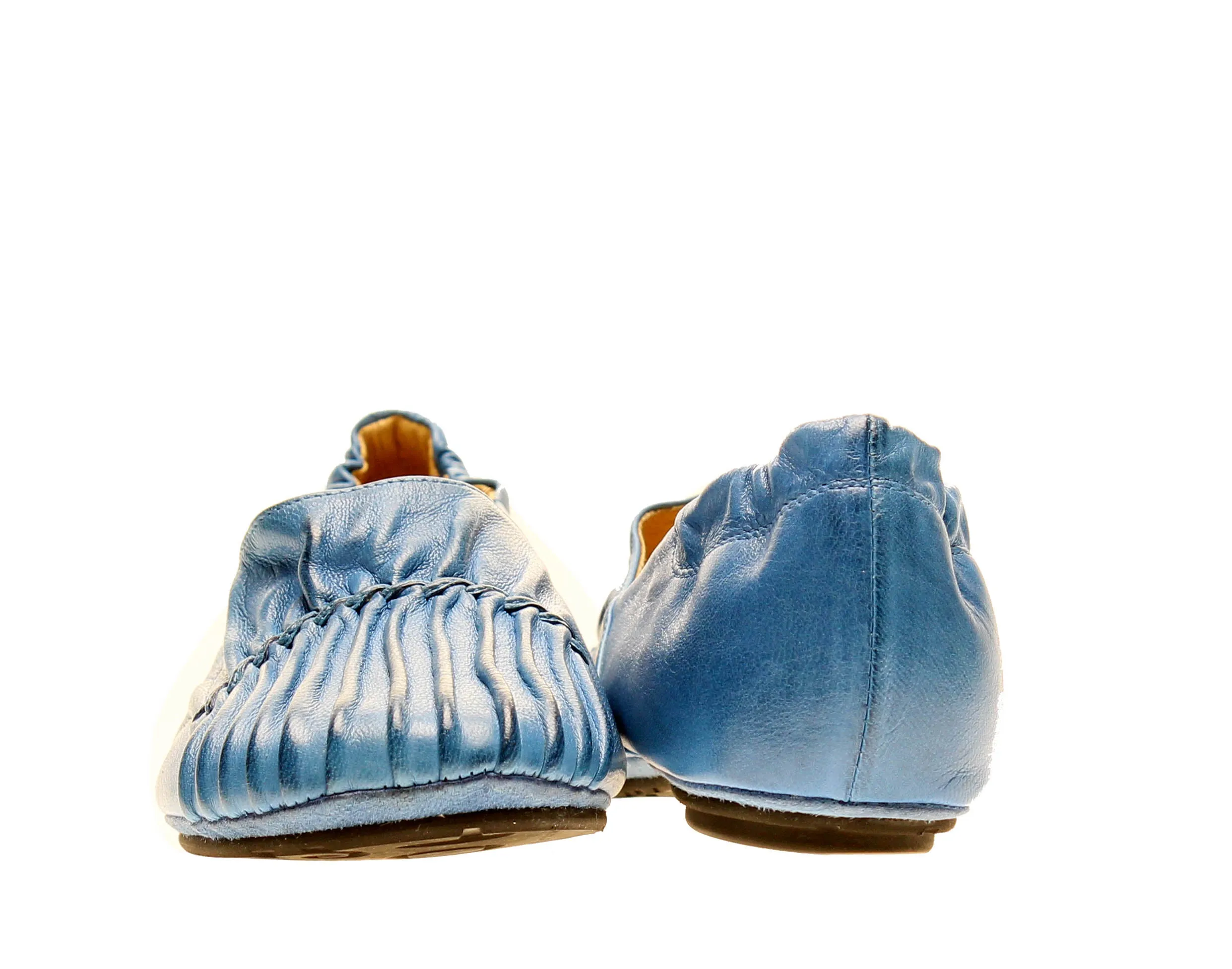 Chocolat Blu Cam2 Pleated Moccasin Flat Women's Shoes