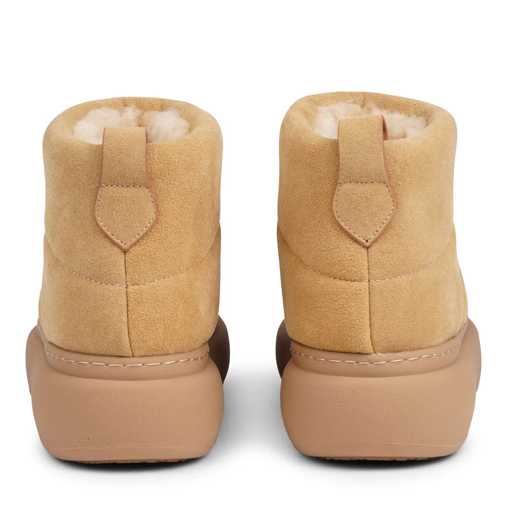 Osura - Soft Suede Boots with Shearling