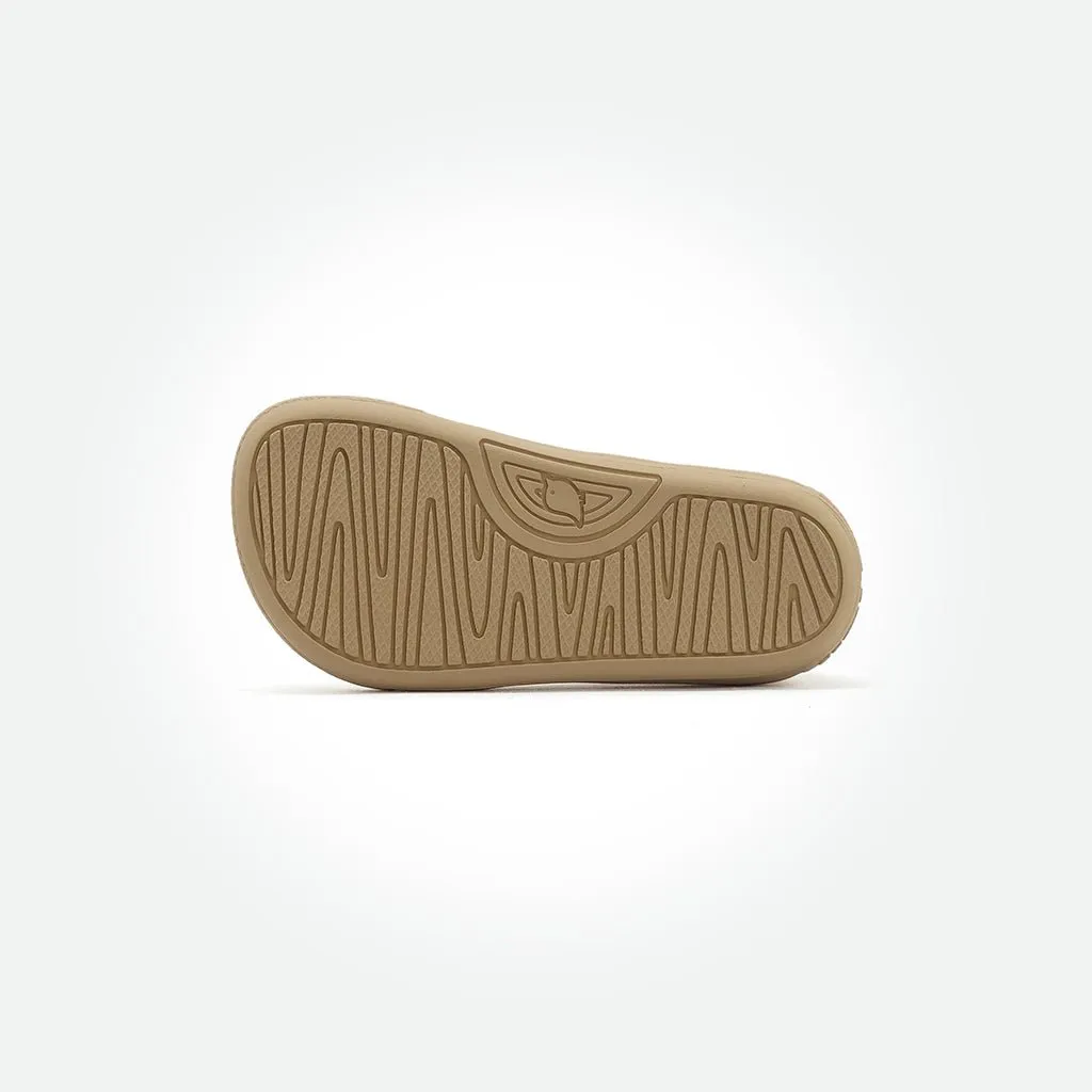 Poro Barefoot Sneakers - White On Beige
