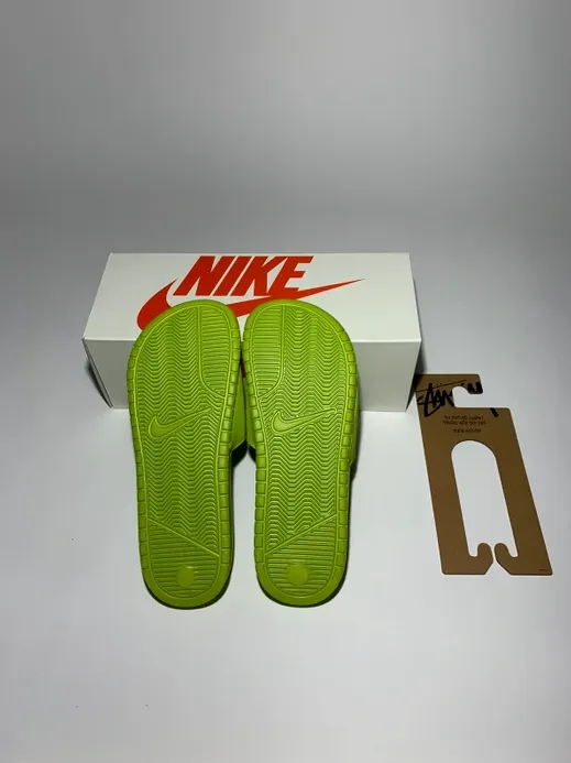 Volt Benassi Slides